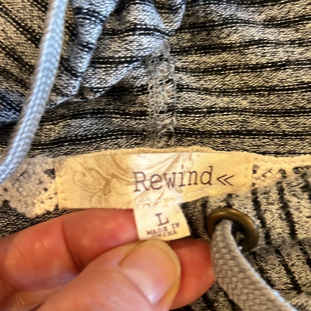 Rewind Women’s Floral Stripe Cozy Hoodie Size: L - Picture 5 of 5